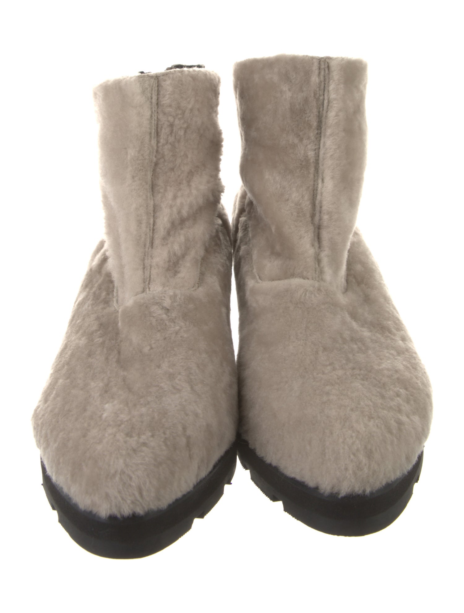 LD Tuttle Shearling Boots
